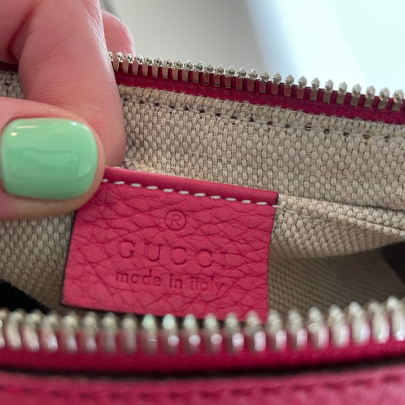 Gucci small Soho Disco leather bag - Picture 3 of 10